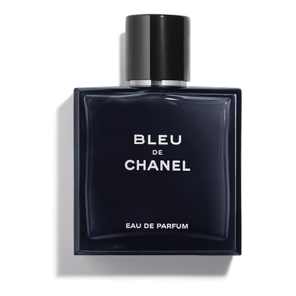 Bleu de Chanel : Décryptage de ses Notes Boisées